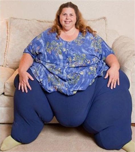 Imagens De Uma Mulher Gorda Mostrando Seu Corpo Pelada